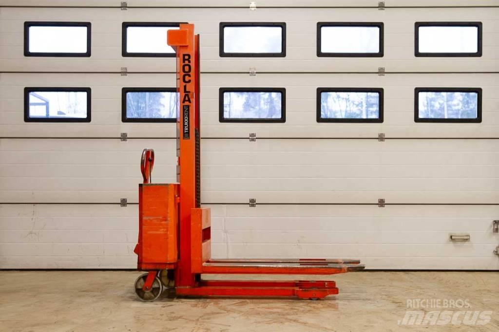 Rocla PVA-101 Pedestrian stacker