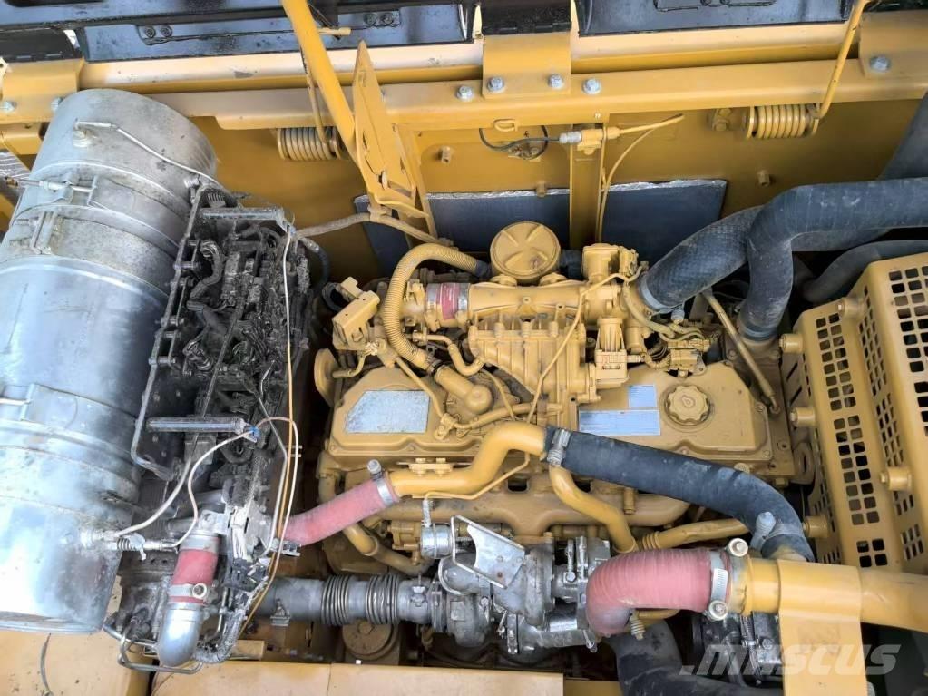 CAT 329 E Crawler excavators