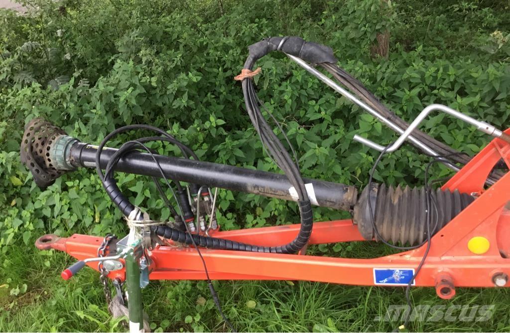 Kuhn GA 6632 Windrowers