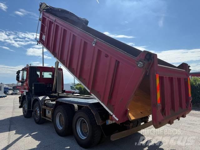 Iveco Trakker 500 Tipper trucks