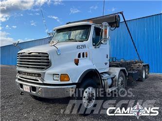 Sterling L9500 Cable lift demountable trucks