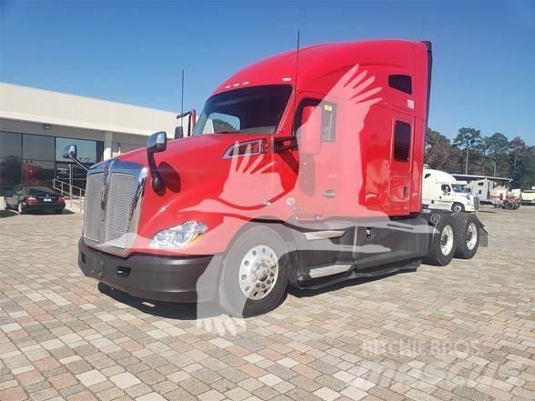 Kenworth T680 Tractor Units