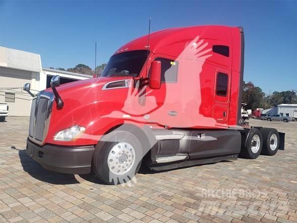 Kenworth T680 Tractor Units
