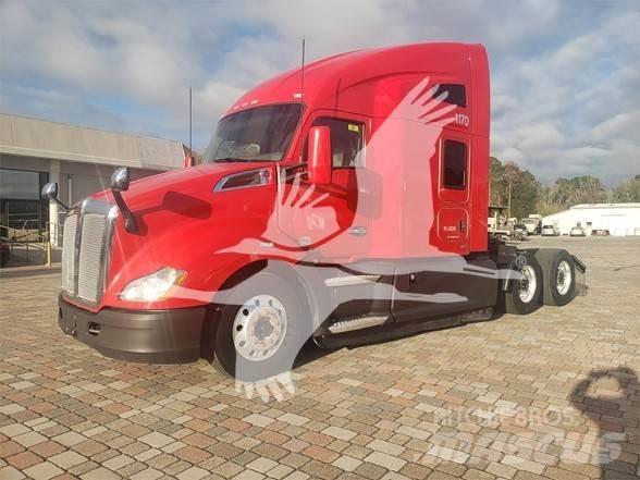 Kenworth T680 Tractor Units