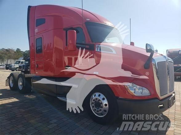 Kenworth T680 Tractor Units