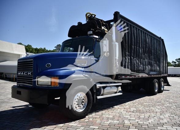 Mack CL733 Construction - Others