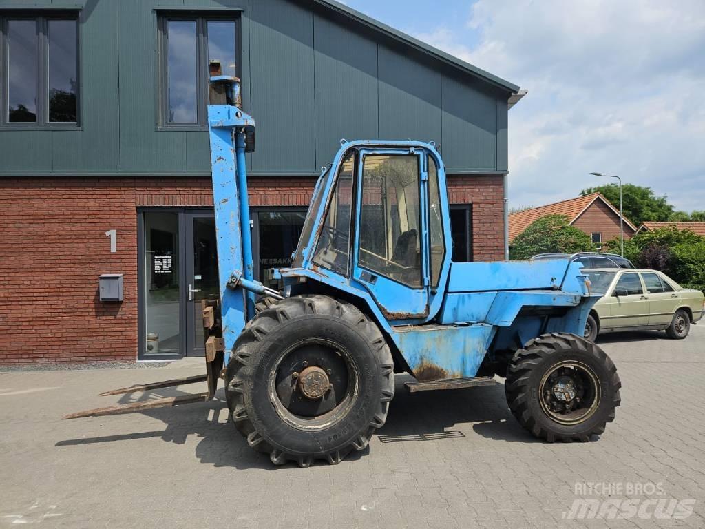 Manitou M430CP Diesel trucks