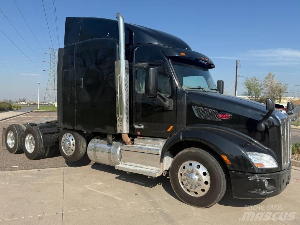 Peterbilt 579 Tractor Units