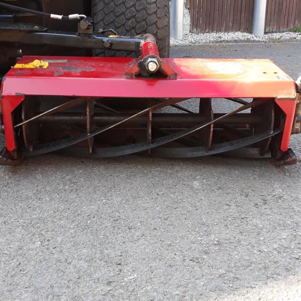 Toro LT3340 Rough, trim and surrounds mowers