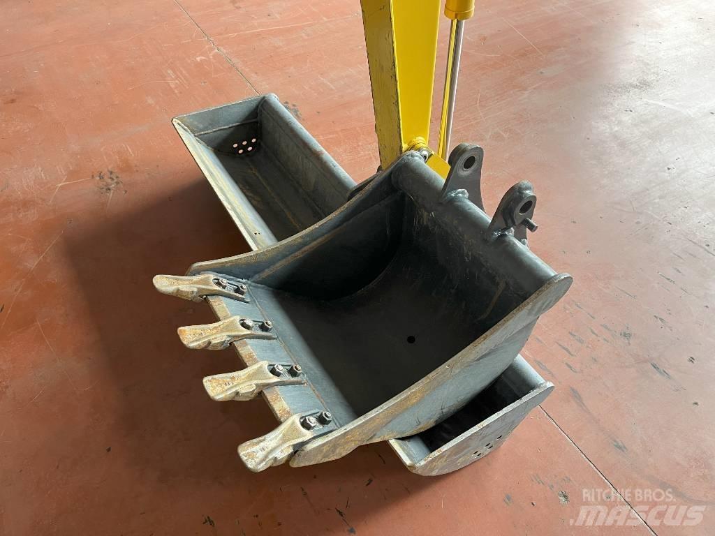 Komatsu PC 24 MR 5 Mini excavators < 7t (Mini diggers)