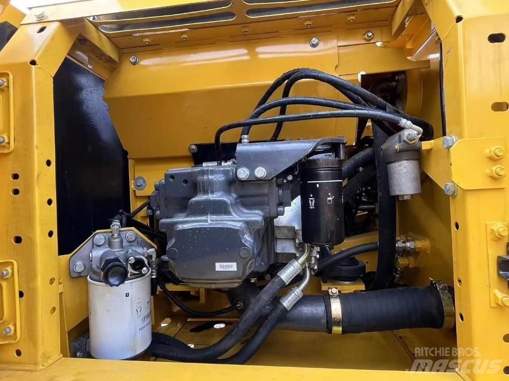 Komatsu pc220 Crawler excavators