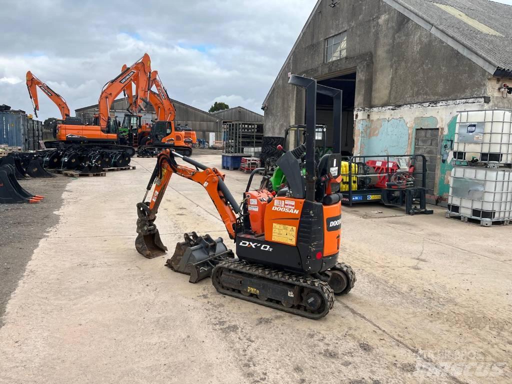 Develon DX 10 Z Mini excavators < 7t (Mini diggers)