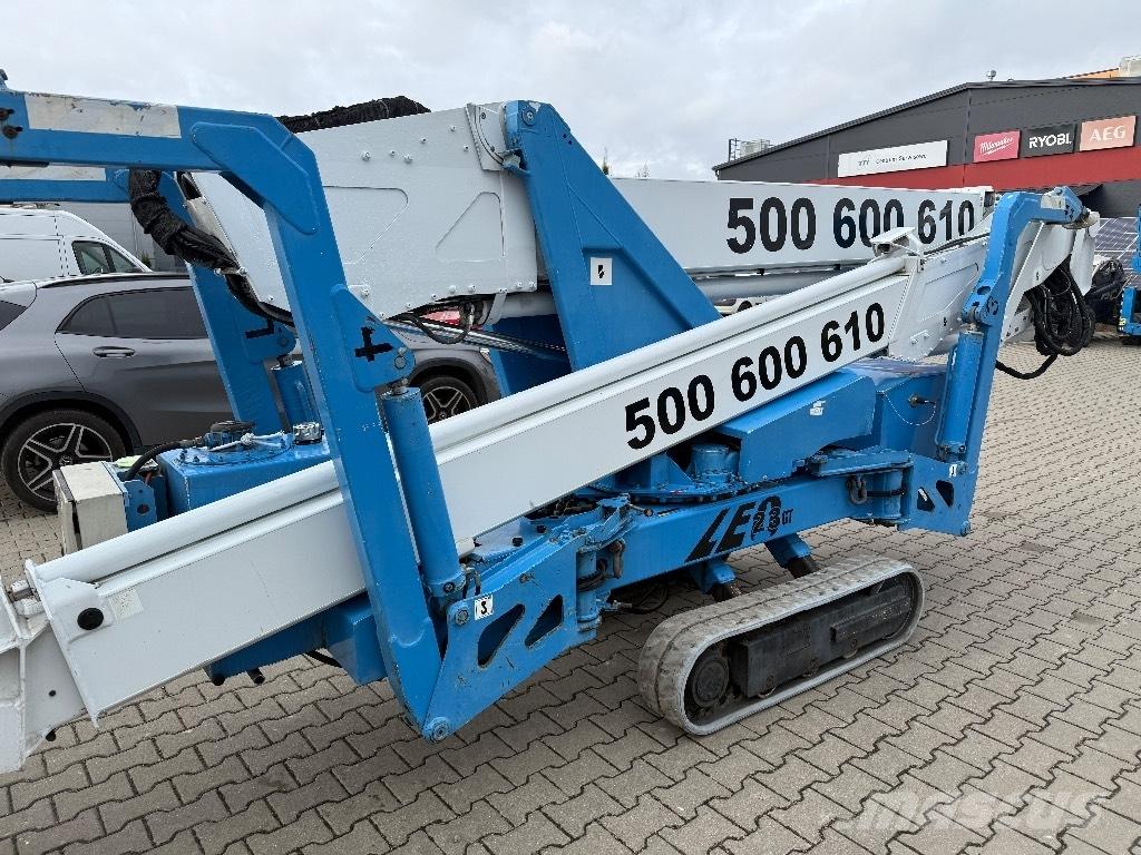 Teupen Leo 23 GT Winches, hoists and material lifts