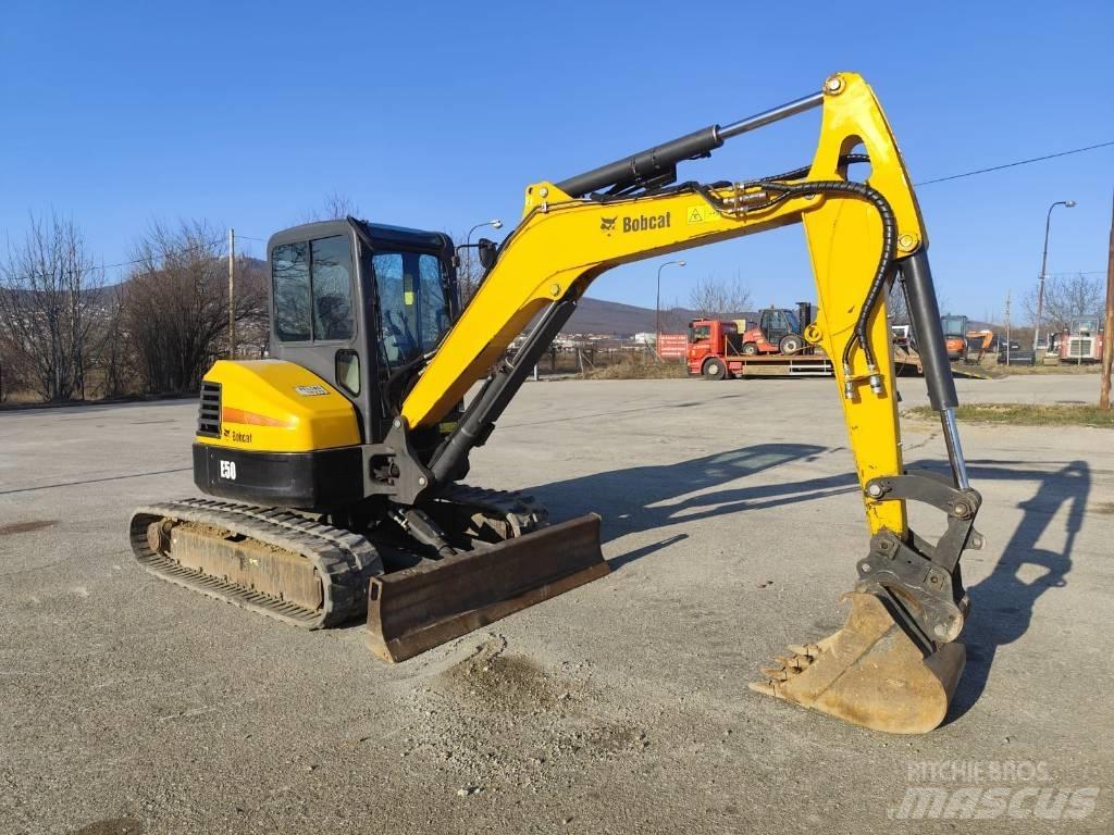 JCB 8085 Midi excavators  7t - 12t