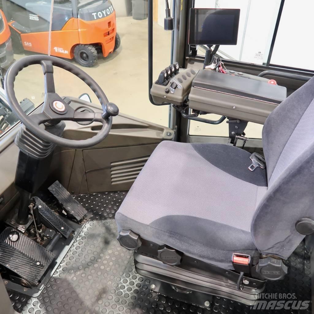 SMV 10-1200C Diesel trucks