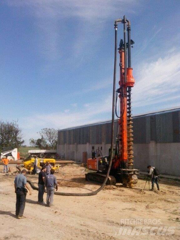 Tescar CF6 Piling rigs