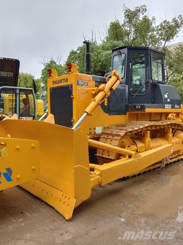Shantui SD 22 Crawler dozers