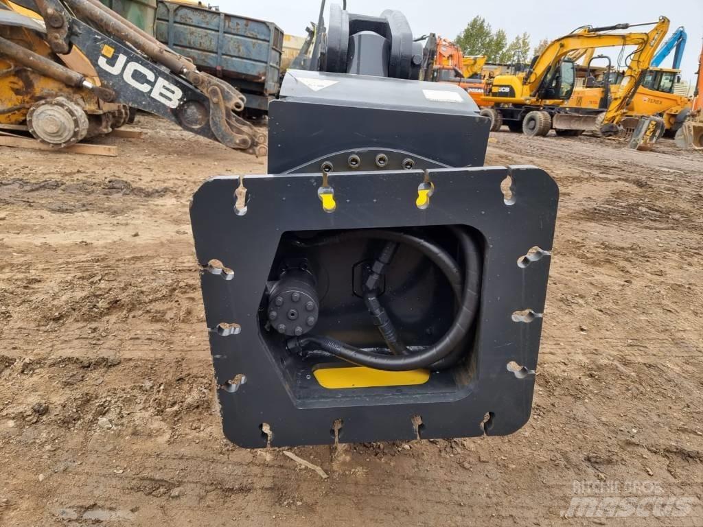 Mustang RH 20 Pulveriser  (Demolition Crusher ) 