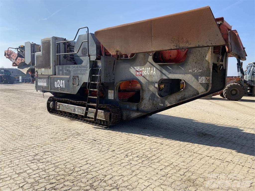 Sandvik QJ241 Quarry and open pit drills