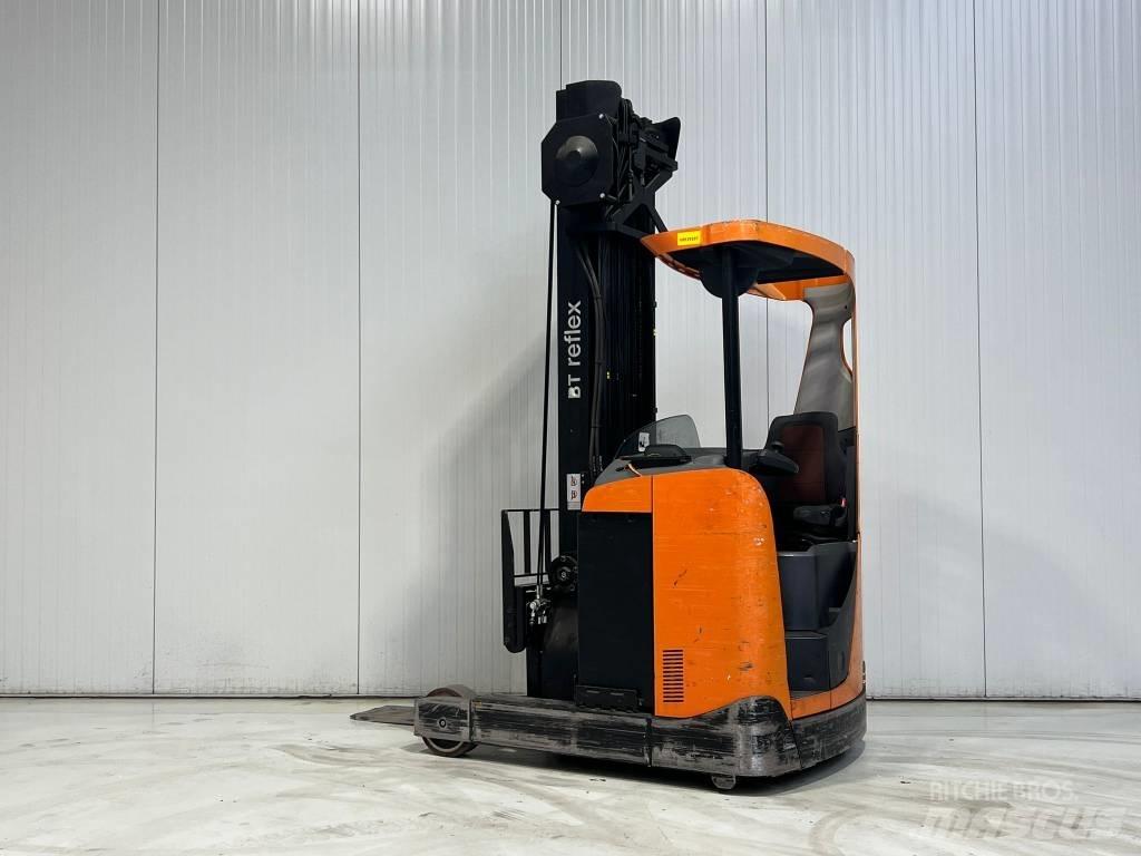 BT RRE160 Reach trucks