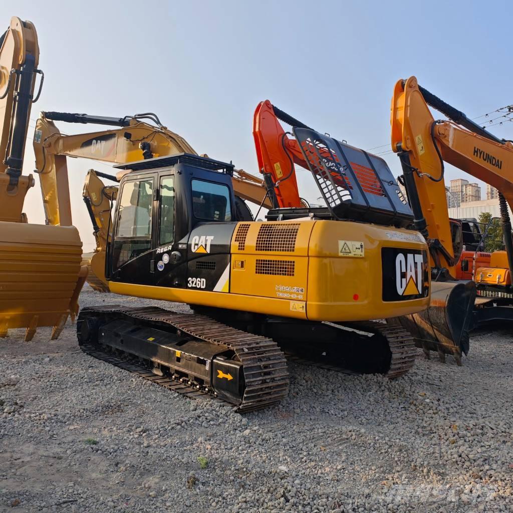 CAT 326D Crawler excavators