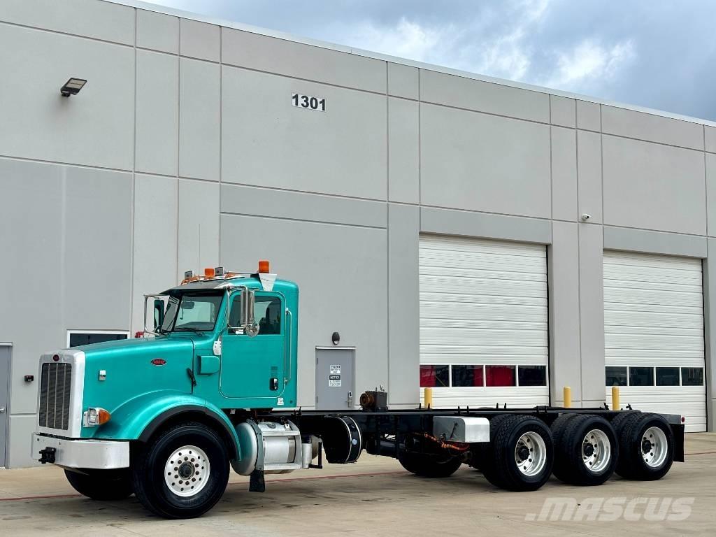 Peterbilt 365 Tractor Units
