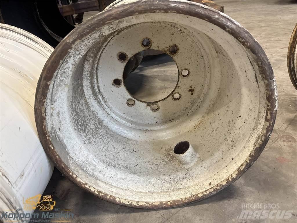 Gremo 704 20x22,5 Tyres, wheels and rims