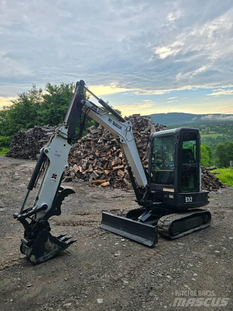 Bobcat E 32 Mini excavators < 7t (Mini diggers)