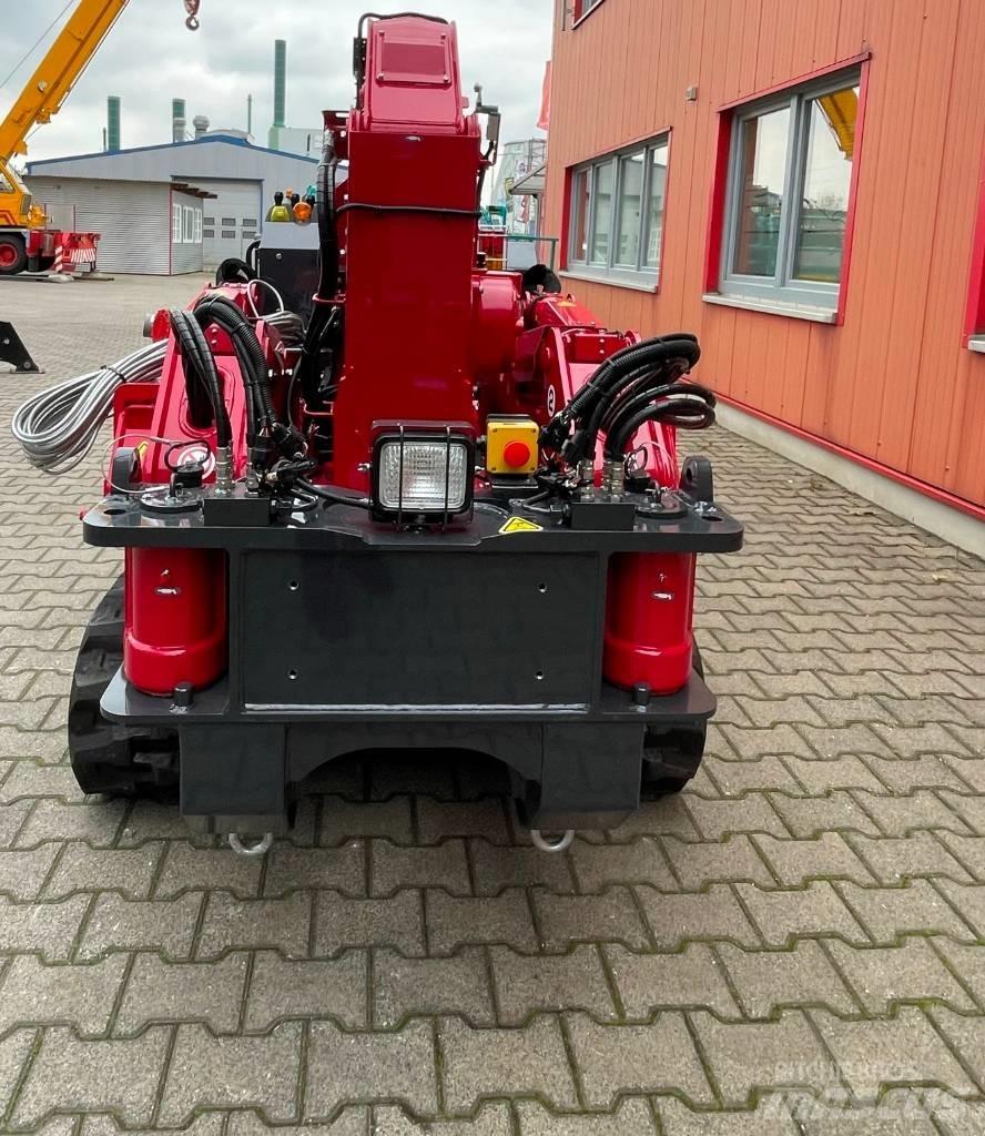 Unic URW-376 Tracked cranes