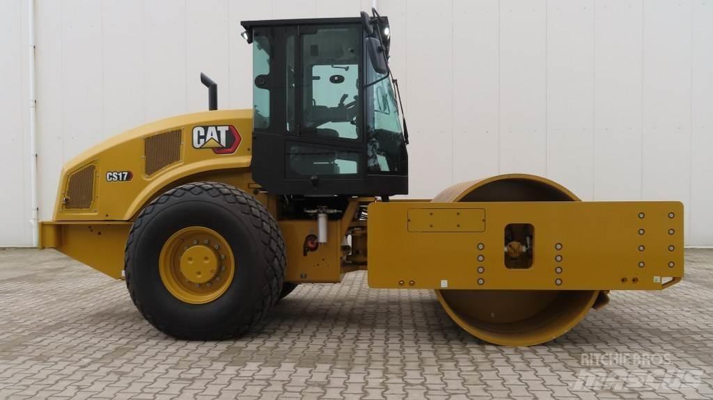 CAT CS17 Single drum rollers