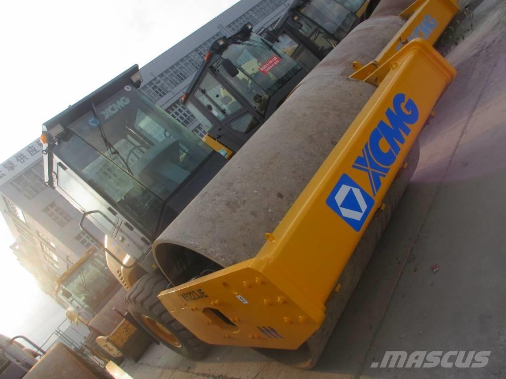 XCMG XS 223 J Single drum rollers