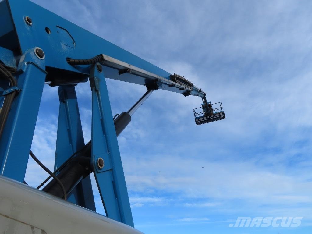Genie S 85 Telescopic boom lifts