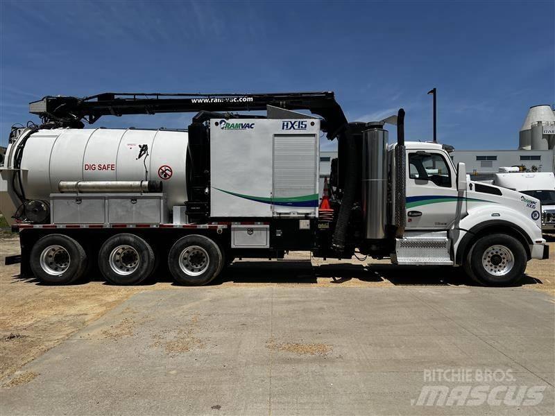 Kenworth T880 Combi / vacuum trucks