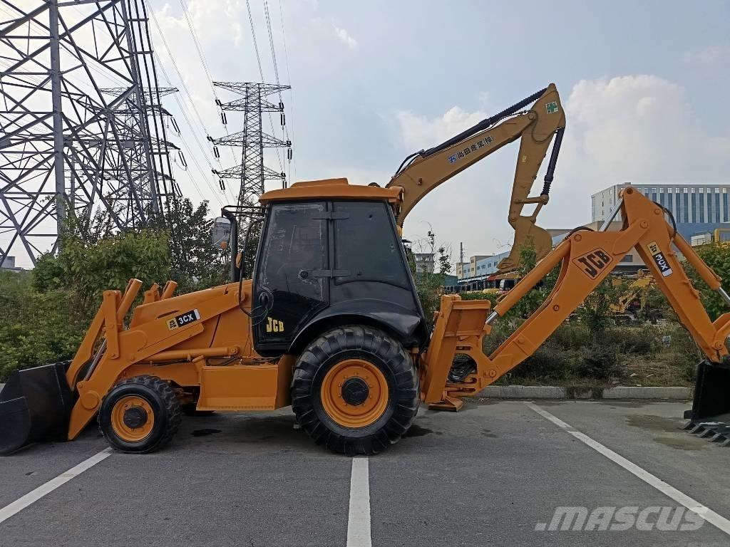 JCB 3 CX Backhoe loaders