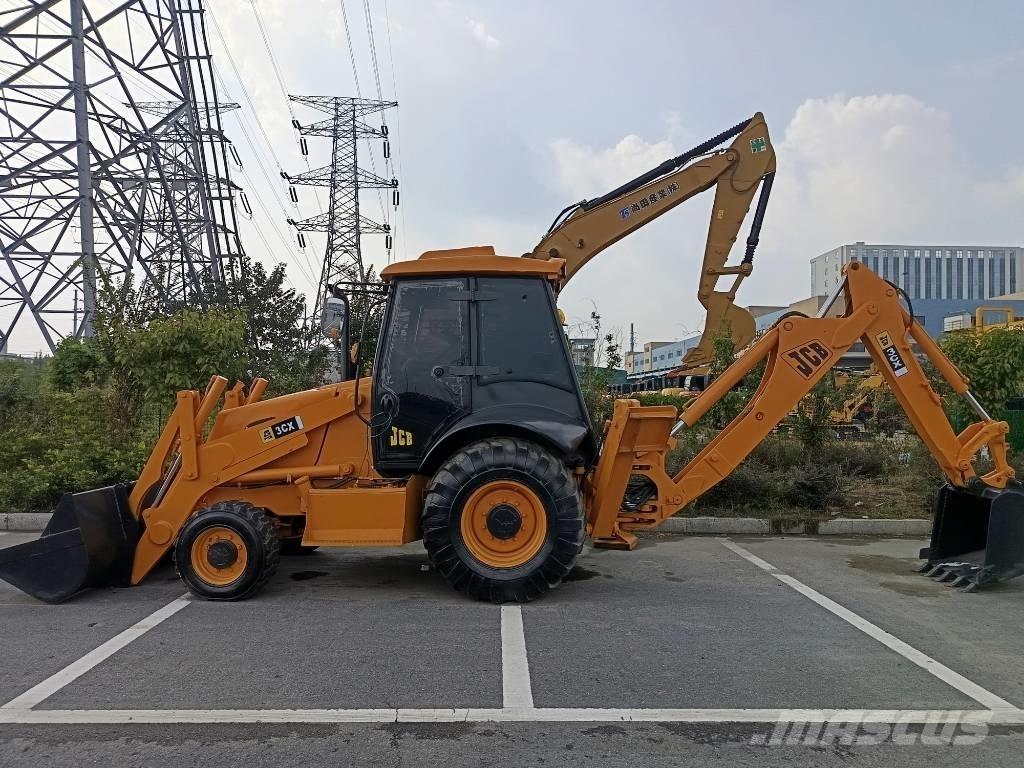 JCB 3 CX Backhoe loaders