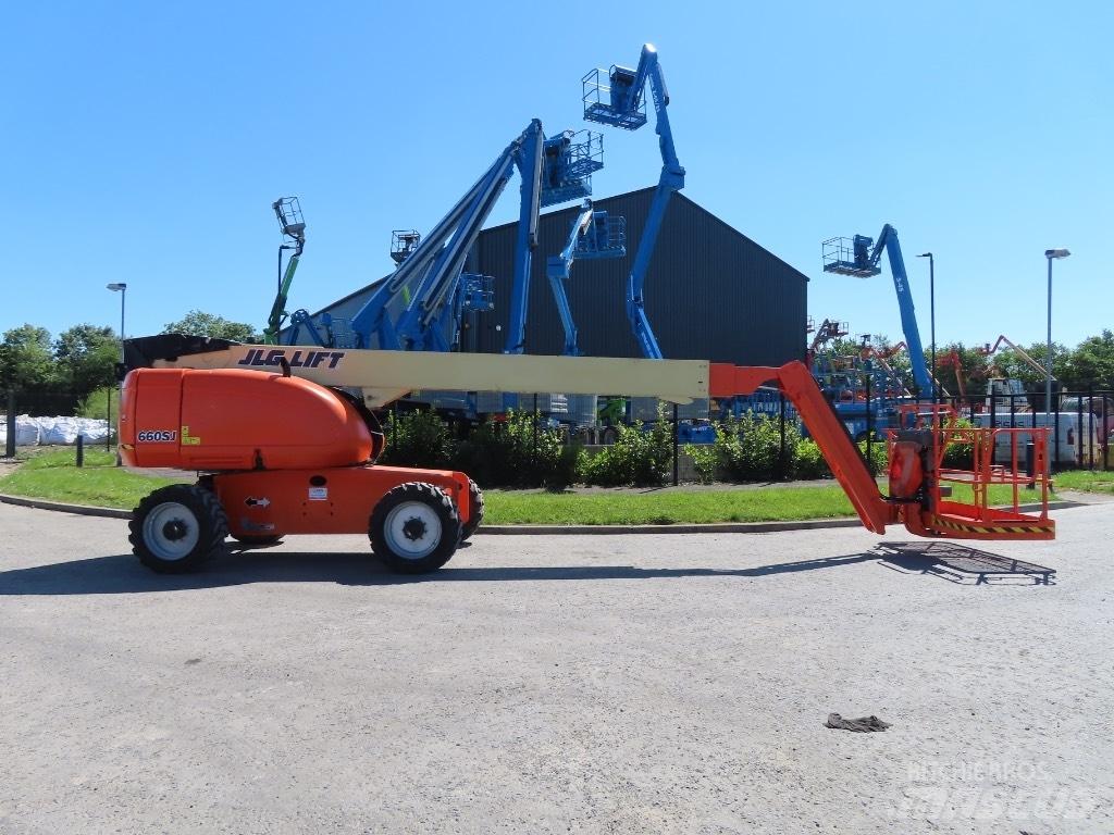 JLG 660 SJ Telescopic boom lifts