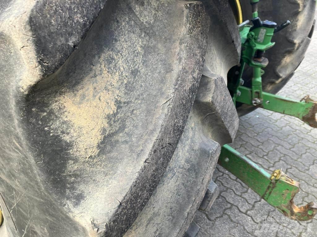 John Deere 6215R Tractors