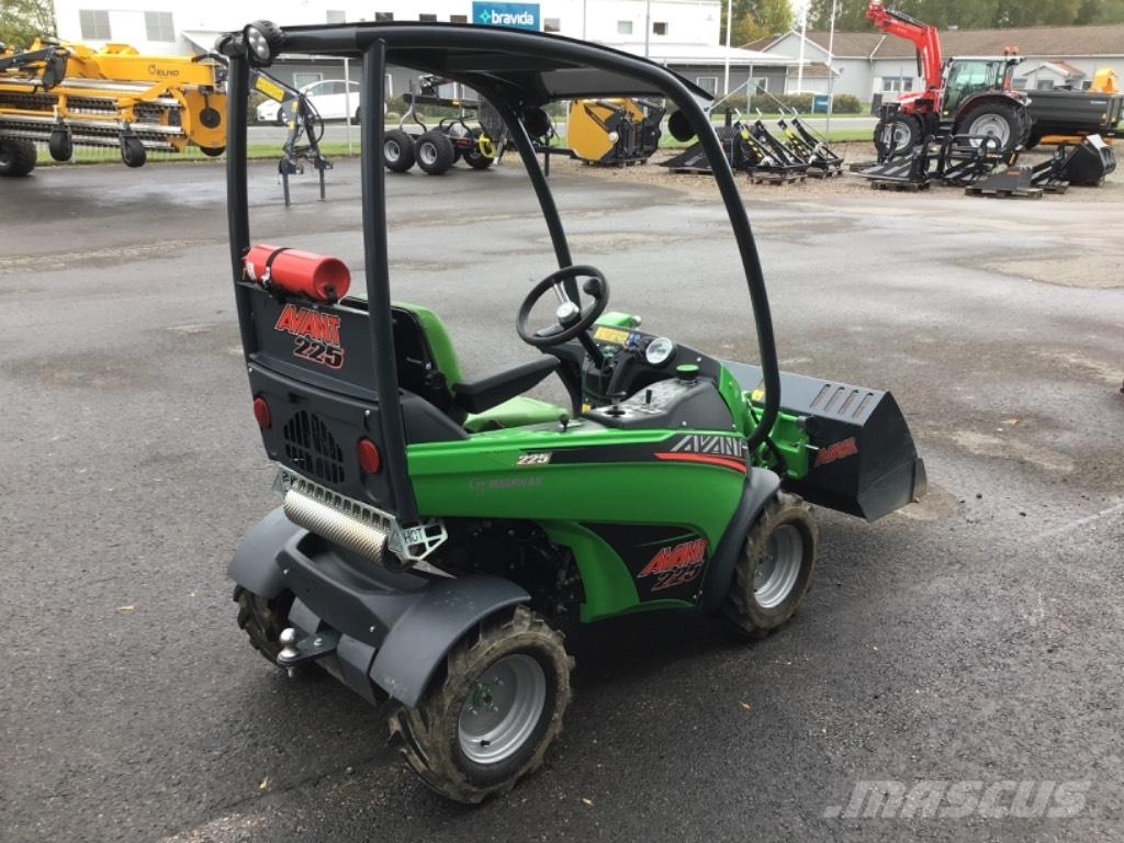Avant 225 Multi purpose loaders