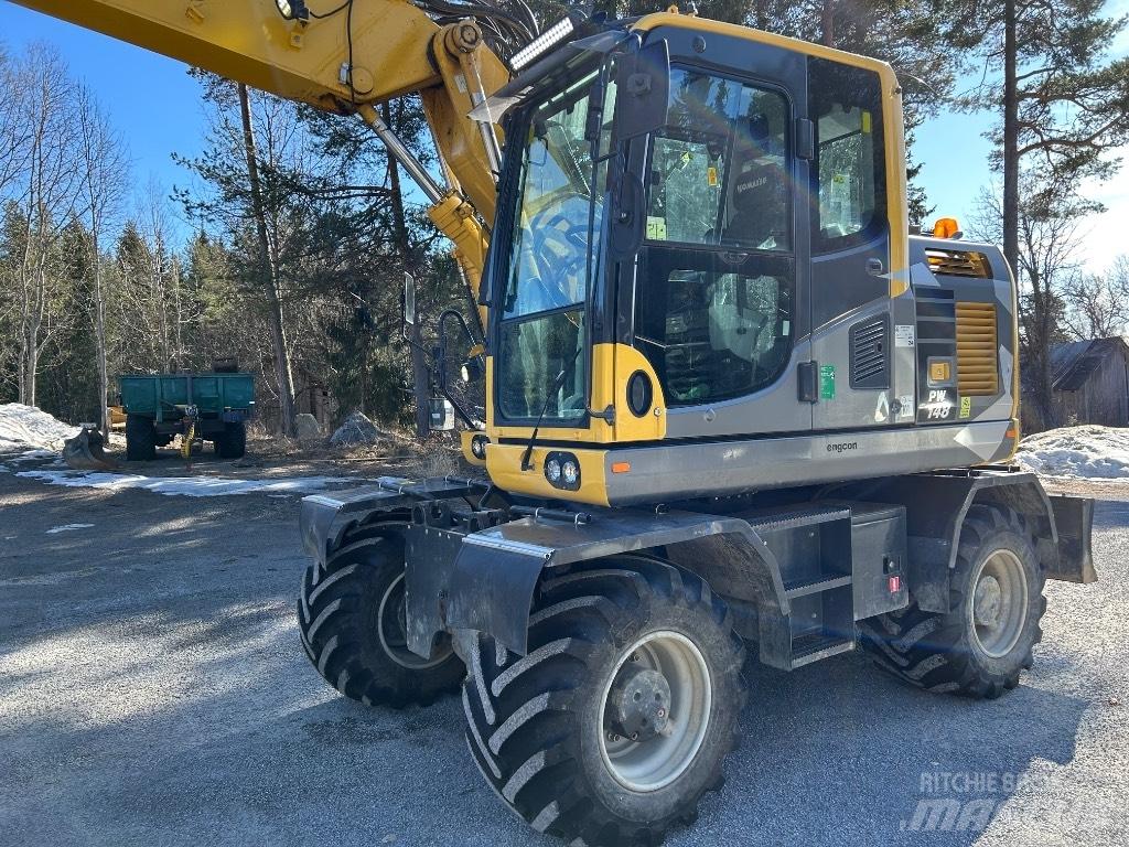 Komatsu PW148 -10 Wheeled excavators