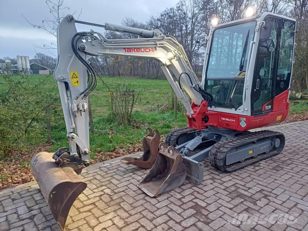 Takeuchi TB 230 Mini excavators < 7t (Mini diggers)