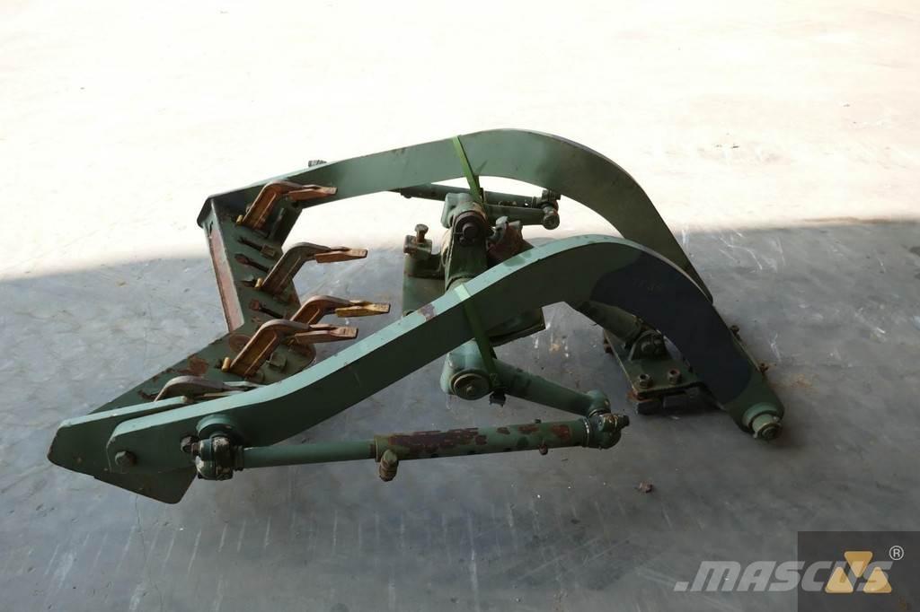 CAT 130G Scarifier Other components