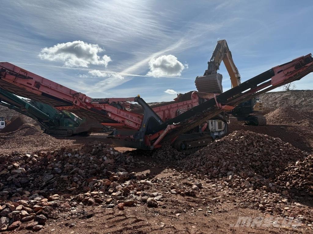 Sandvik QE 341 Mobile screeners