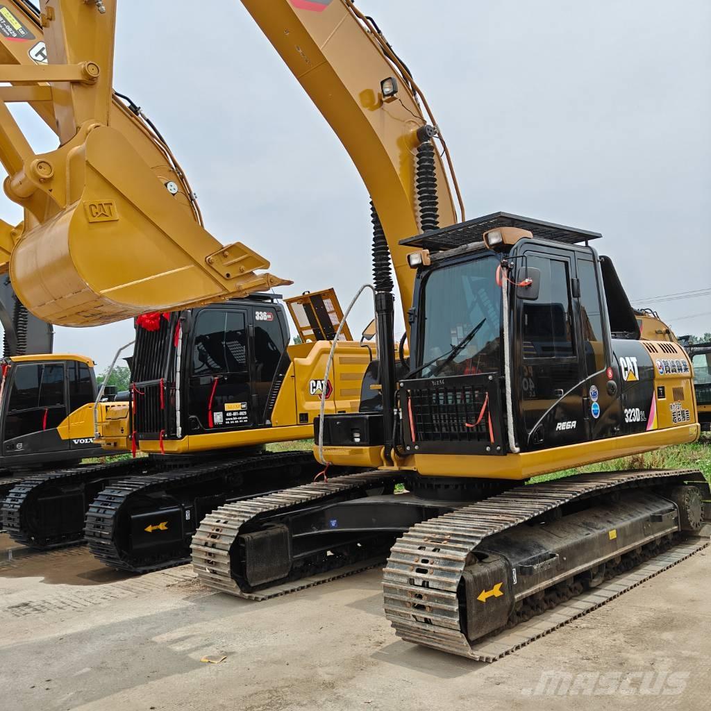 CAT 323 D Crawler excavators