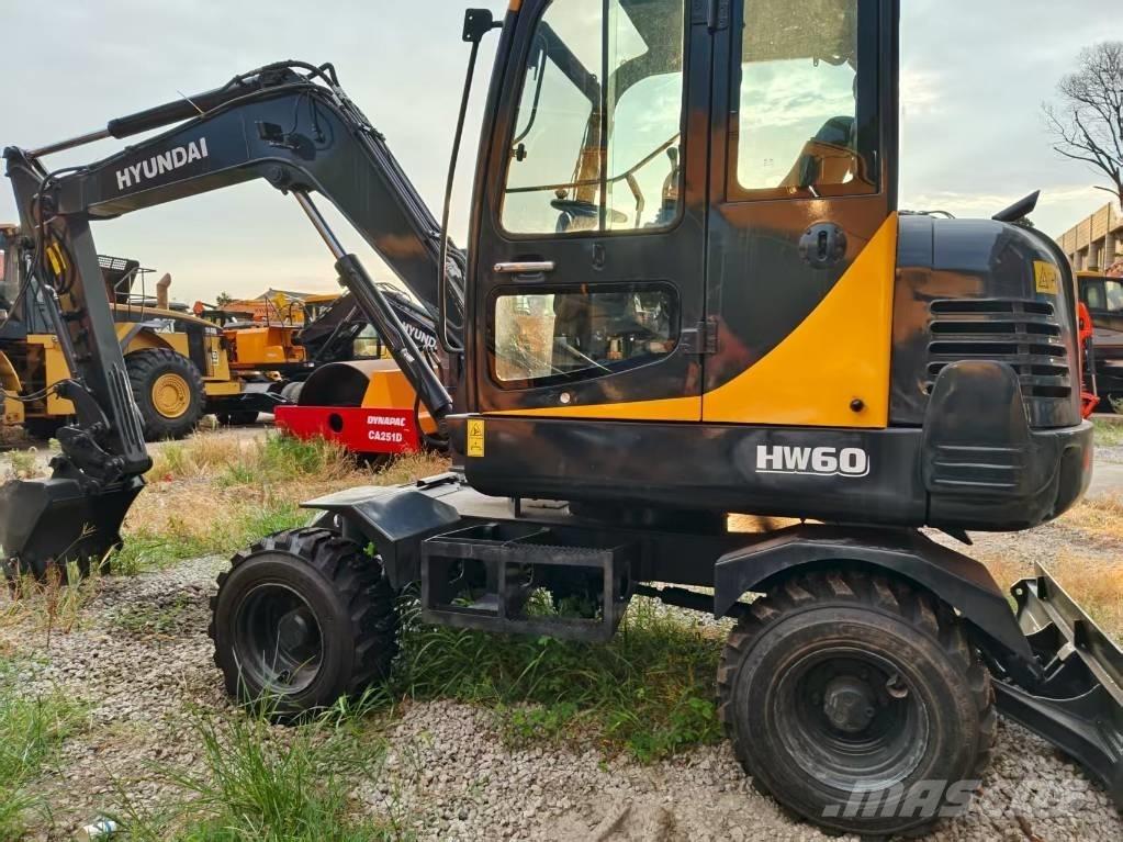 Hyundai 60 W Wheeled excavators