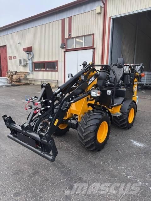 JCB 403 E Skid steer loaders