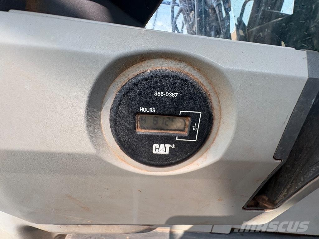 CAT 325 FL CR Crawler excavators
