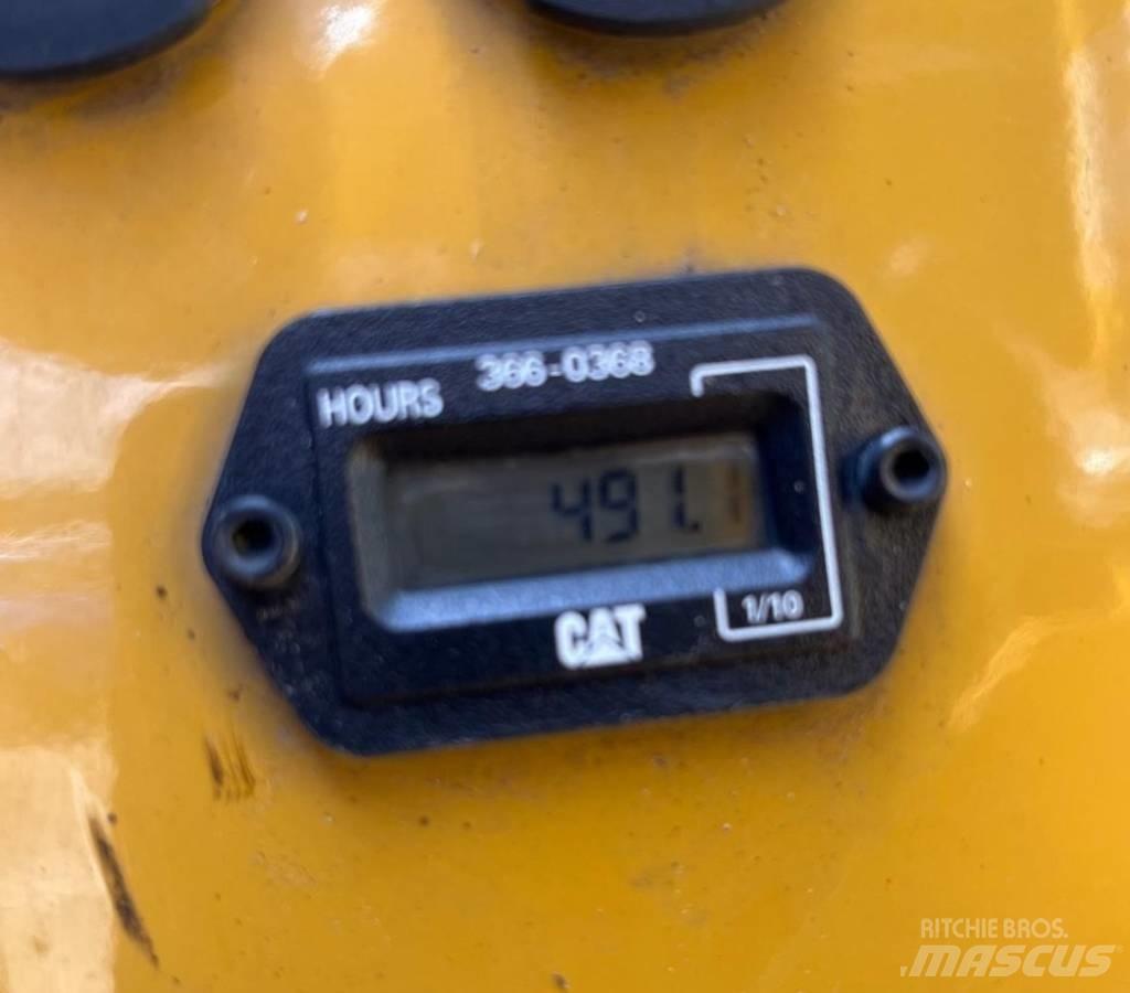 CAT CB 1.7 Twin drum rollers