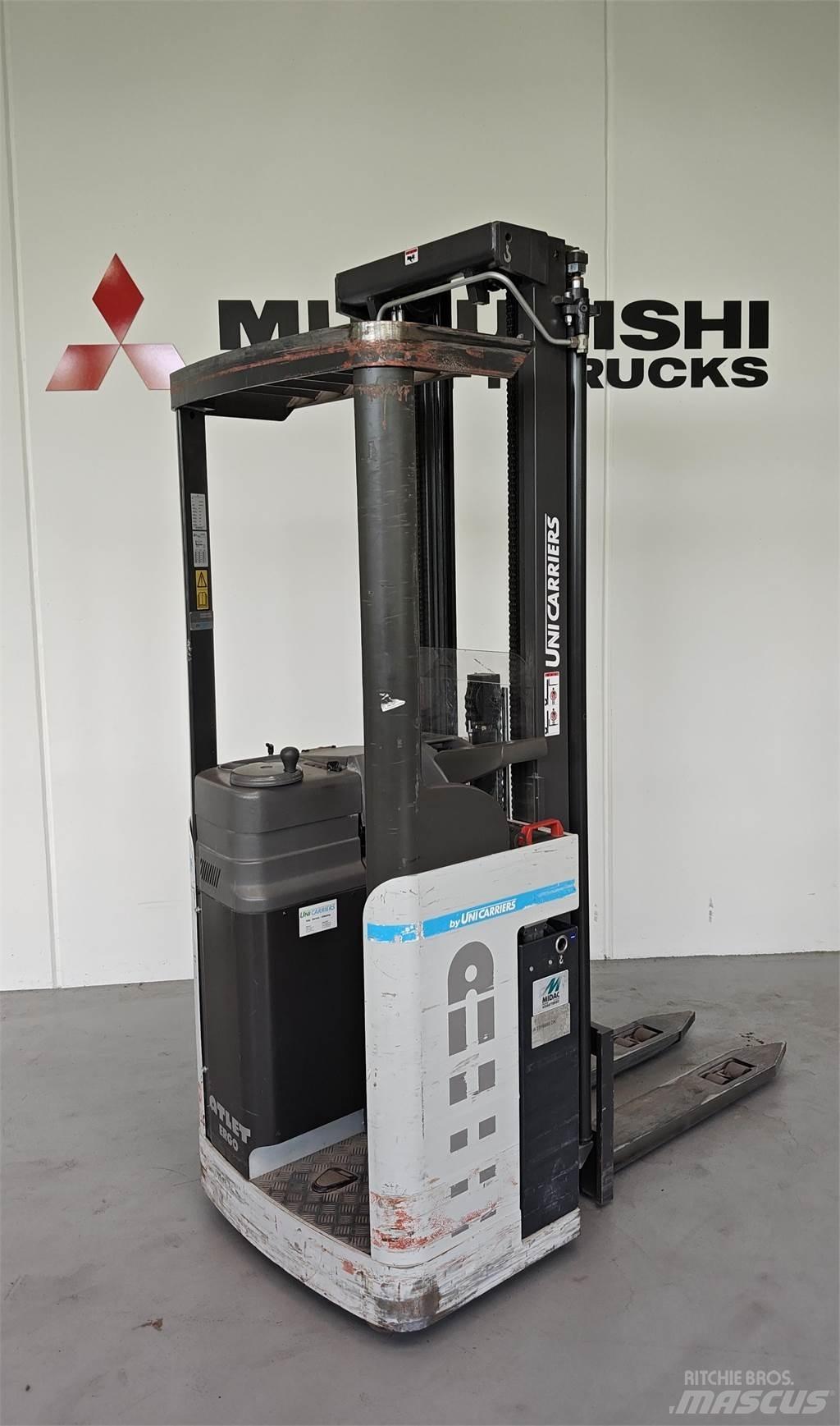 Atlet AJN/160SDT Low lifter with platform