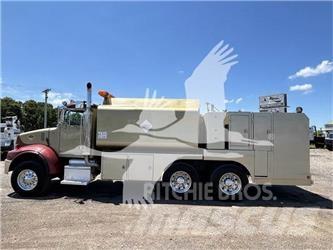 Peterbilt 330 Construction - Others
