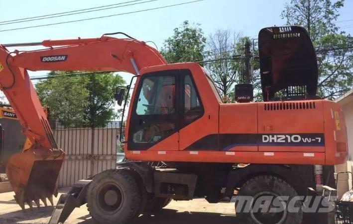 Doosan DH210W-7 Wheeled excavators